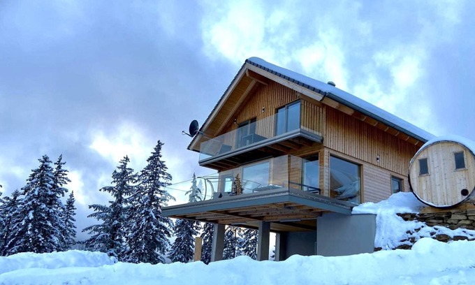 Bad Sankt Leonhard im Lavanttal Chalet De Esquí | Modern and cozy nestled in the charm of the mountains
