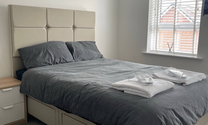 Nuneaton Casa | MODERN, AND IMMACULATE PRIVATE ROOM IN NUNEATON.