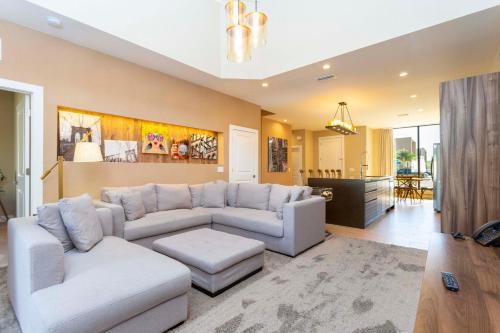 Florida Central Atlantic Coast Casa | Modern and Luxury 4 suites Villa near Disney 7521