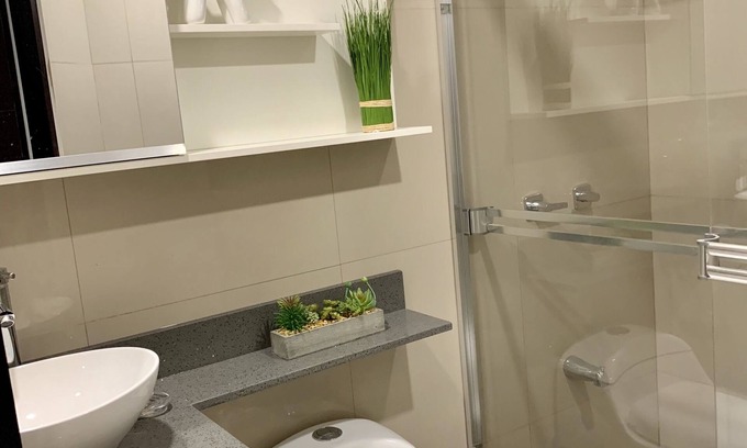 Santa Ana Apartamento | Modern and private apartment in luxury villa!