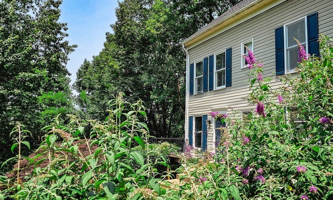Marshall Casa | Modern and Renovated Home - 3 Bedroom, 5 Beds, 2.5 Bath