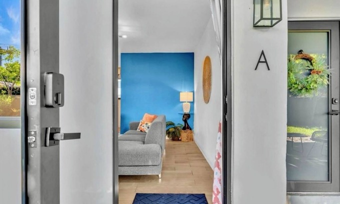Central Oakland Park Apartamento | Modern and Stylish 1-bedroom apartment in Oakland Park with WiFi, AC, Washer/Dry