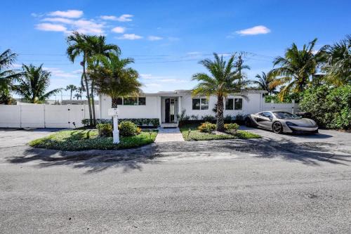 Delray Beach Casa | Modern and Updated Delray Beach Escape Sleeps 10