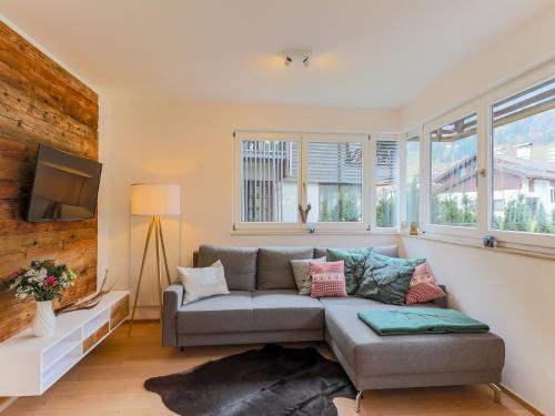 Kirchdorf in Tirol Apartamento | Modern Apartment in Kirchdorf with Garden