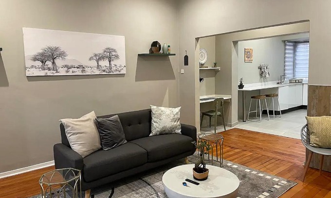 Bulawayo Apartamento | Modern Apartment - 2081