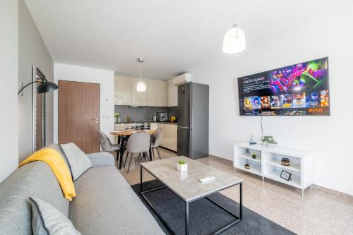 Vitosha District Apartamento | Modern Apartment 3 with Parking next to Bulgaria Mall
