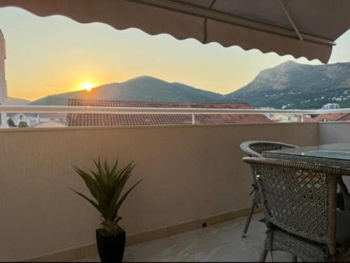 Babilonija Apartamento | Modern apartment Budva