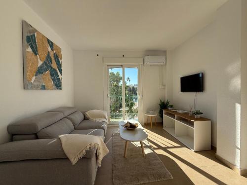 La Cala de Mijas Apartamento | Modern apartment, 3 min walk to the beach