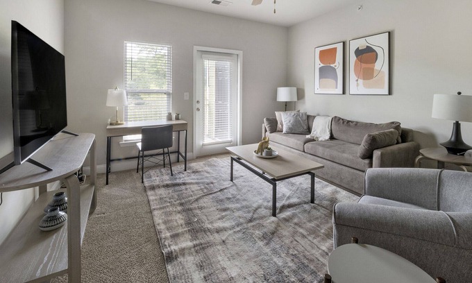 Johns Island Apartamento | Modern Apartment in Prime Location (ID2000X71)