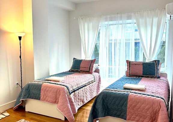 Gravesend Casa | Modern apartment in a nice neighborhood close to train station
