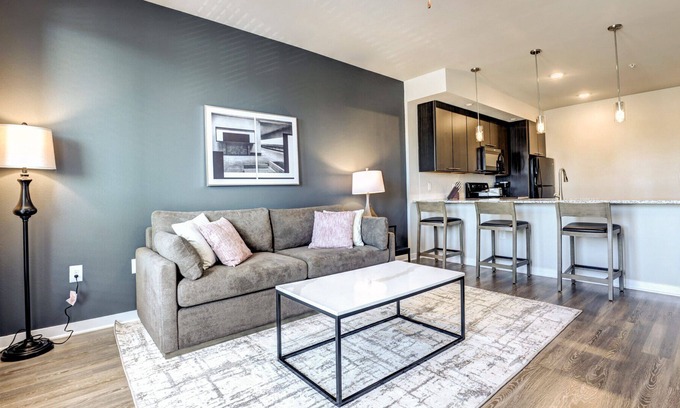 Rosenberg Apartamento | Modern Apartment in Prime Location (ID7144X06)