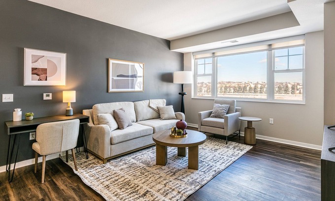 Woodbury Apartamento | Modern Apartment in Prime Location (ID7378X68)