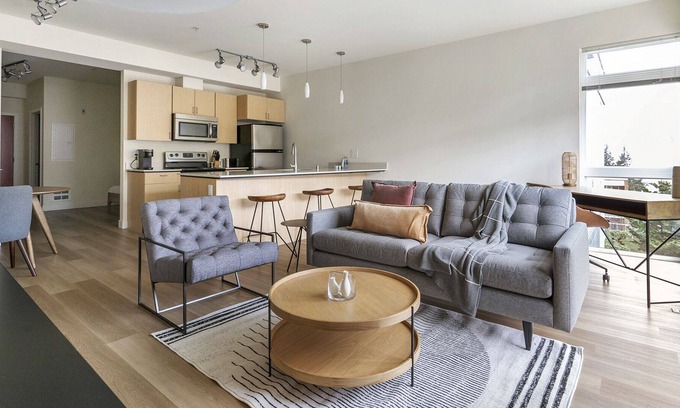 Everett Apartamento | Modern Apartment in Prime Location (ID1278X675)