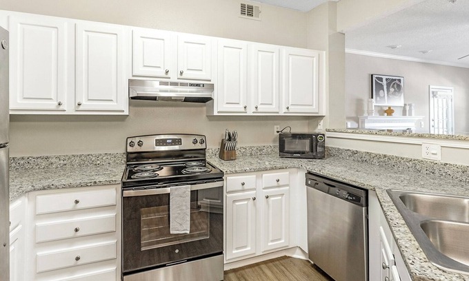 Germantown Apartamento | Modern Apartment in Prime Location (ID6837X52)