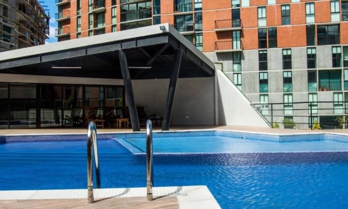 Zona 11 Apartamento | Modern apartment in zone 11 / MUU 908C