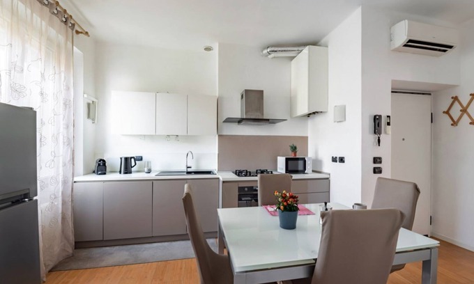 Sud-Est Apartamento | Modern Apartment near Verona center!