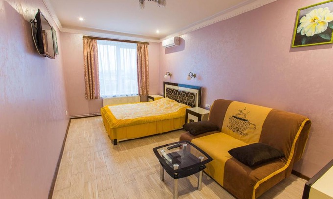 Kosuv Stary Apartamento | Modern apartment on Akademika Sakharova 27a