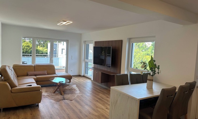 Hilden Apartamento | Modern apartment with balcony & top equipment - ideal for family & group