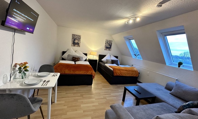 Guetersloh Apartamento | Modern Apartment With 2 Queen Sized Beds in Gütersloh