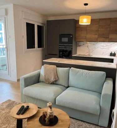 Zone d'amenagement concerte des Docks Apartamento | Modern apartment with terrace