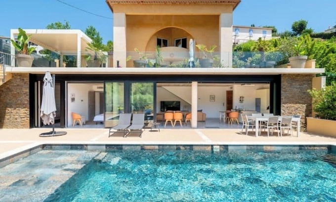 Biot Apartamento | Modern Apartment With Private Swimming Pool