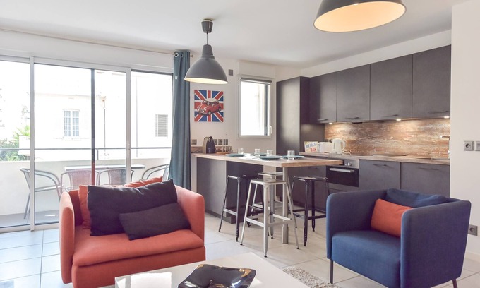 Pointe Croisette Apartamento | Modern apartment with swimming pool