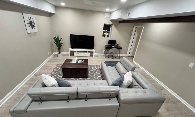 Lawrenceville Casa | Modern Basement Retreat 2BR King Suite