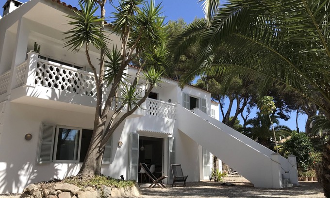 Portocolom Apartamento | Maravilloso chalet de playa con un gran jardín.
