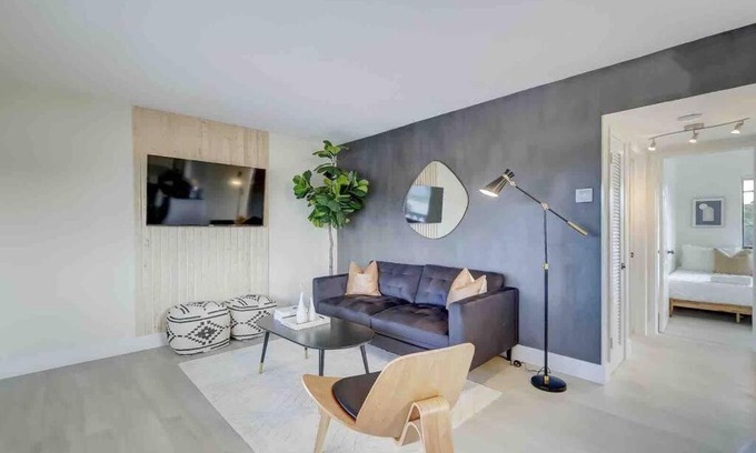 Imperial Point Apartamento | Modern & Beachy-Rlx space for 6ppl