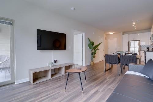 Jefferson Manor Apartamento | Modern & Bright Apartment in Alexandria