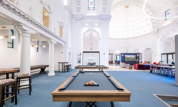 St. Elizabeth's Apartamento | Modern Brighton 1BR w/ W/D, Doorman, near T + Dining, by Blueground