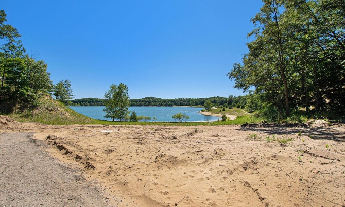 Norton Shores Casa | Modern Bungalow Home Near Lake Michigan & Parks