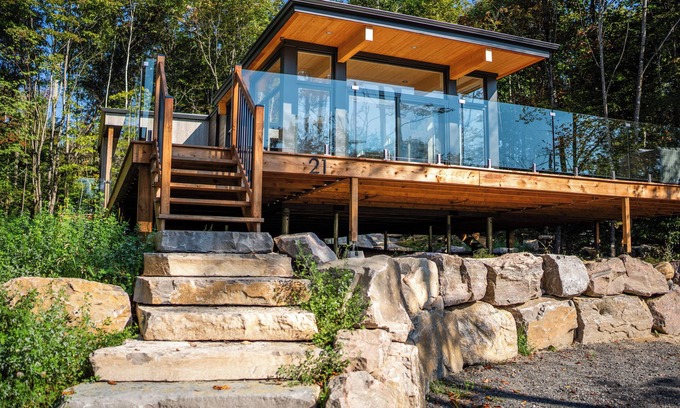 La Conception Cabina | Modern Cabin 10 Min to Tremblant | Forest Views