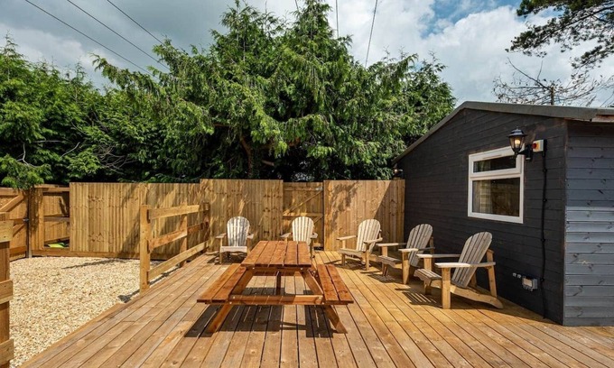 Upton Cheyney Casa | Modern cabins with sunny lounge & deck sleeps 18