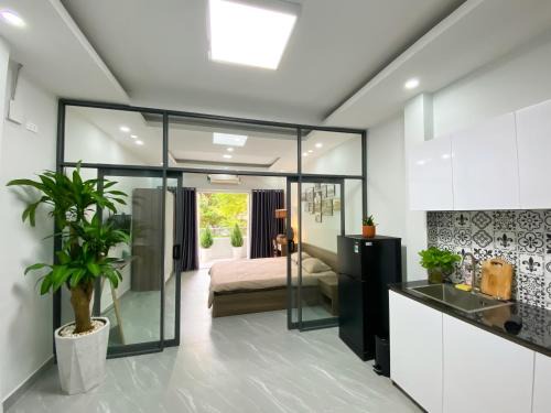 Nguyen Thai Binh Apartamento | Modern Calmette Home - Central HCMC Comfort & Convenience