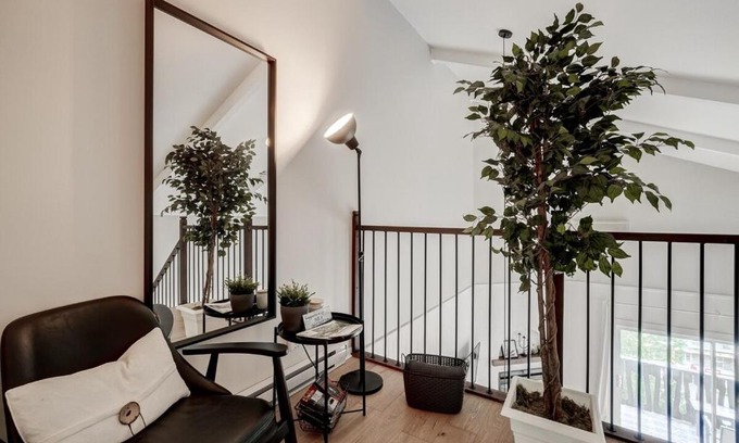Mont-Tremblant Apartamento | Modern Chalet Breathtaking Views of Lac Tremblant