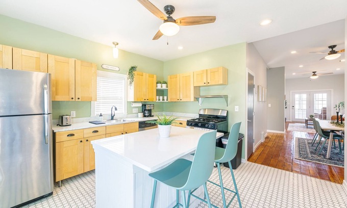 West Seventh Casa | Modern, Charming Bungalow by the Park