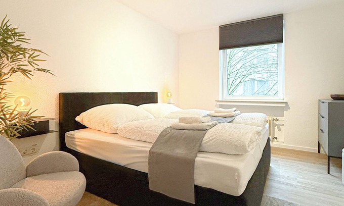 Ostviertel Apartamento | Modern city apartment for 5 guests with balcony & self-check-in