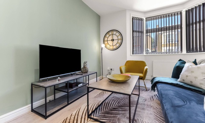 Chase Casa | Modern, Clean, Stylish & Totally Hassle-Free!