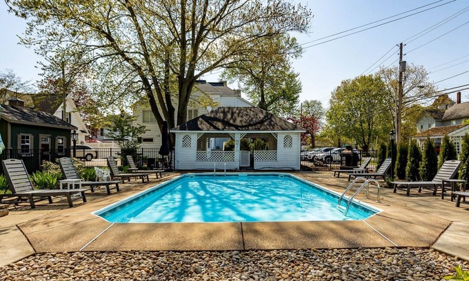 Huron Casa | Modern Coastal Retreat - private pool & close to beach!