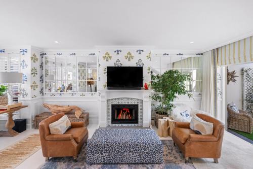 Kalk Bay Apartamento | Modern Coastal Townhouse at The Majestic