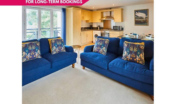 Oadby Apartamento | Modern Comfort: 2BR Flat w/ Free Parking in Oadby