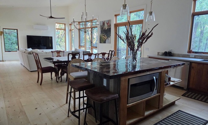 Colfax Casa | Nature Lovers Retreat, new custom home