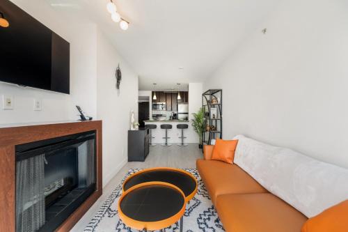 Crosstown Apartamento | Modern Condo in Downtown Vancouver