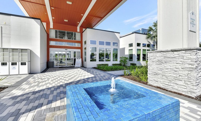 Reunion Casa | Modern Condo with Large Outdoor Patio. Reunion Resort Water Park Access near Disney at Spectrum Resort Orlando by Rentyl – B9 #136