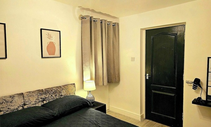 Bridgend Apartamento | Modern & Cosy 1 bedroom flat