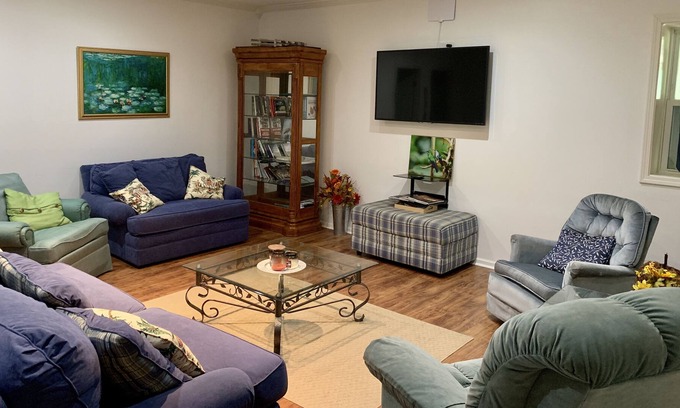Hattiesburg Casa | Little House with Big Comfort - Situado en el centro de Hattiesburg