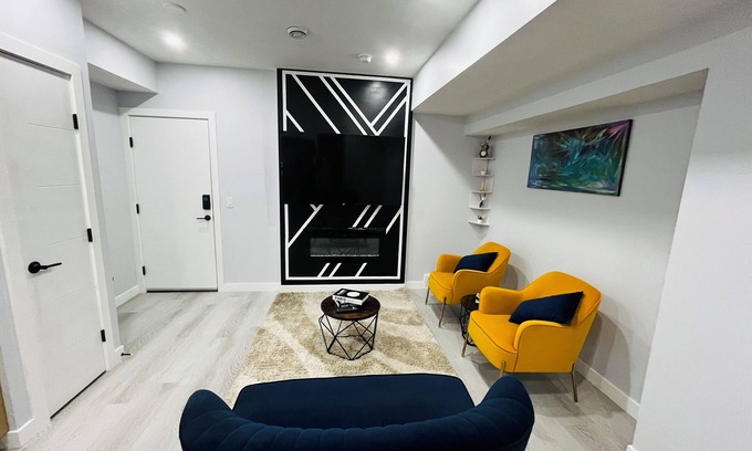 Southeast Calgary Apartamento | Modern & Cozy 2 Bedroom Apartment in Seton, Calgary: Haven Away from Home!