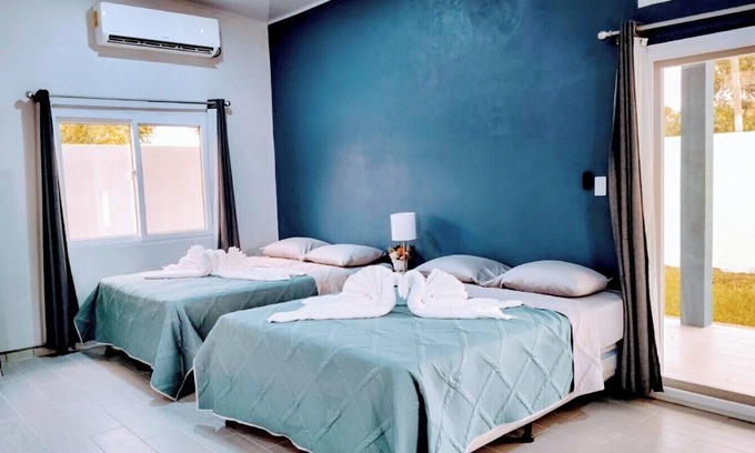 Tela Cabina | Modern Cozy Villa in awesome Tela close to Beach