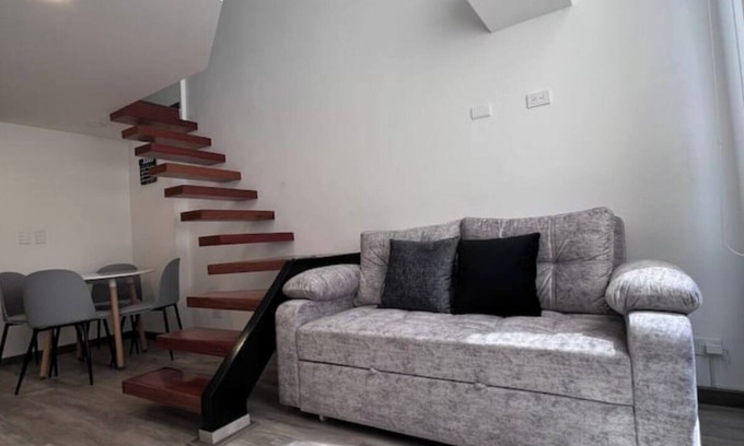 Normandia Apartamento | Moderno doble altura Normandía